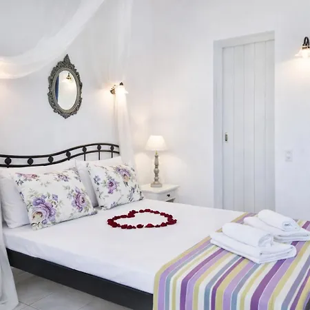 公寓式酒店 Hotiday Santorini Sea View 3*