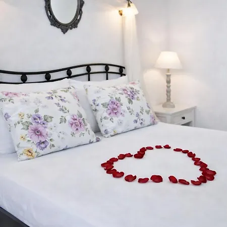 Hotiday Santorini Sea View Hotel apartamentowy 3*