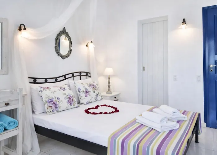 公寓式酒店 Hotiday Santorini Sea View 3*