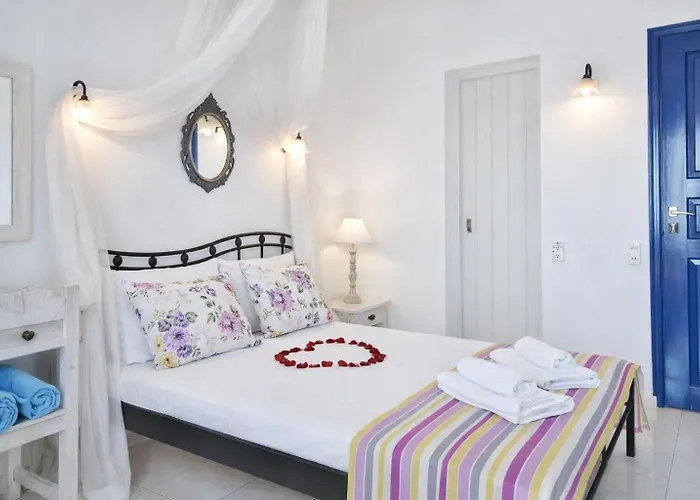 Hotiday Santorini Sea View Aparthotel Ia